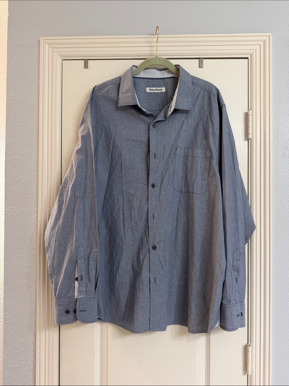Tommy Bahama Men’s Long-Sleeve Button-Up Shirt - Blue